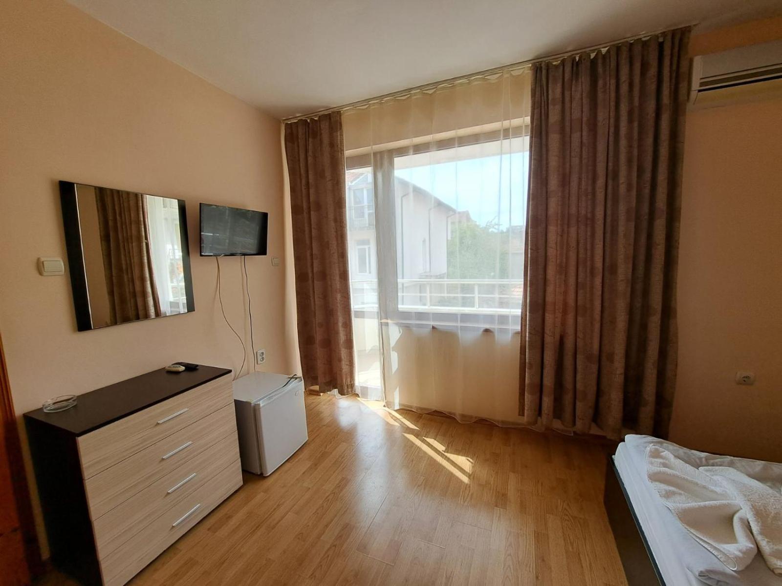 Guest House Lazur Obzor Δωμάτιο φωτογραφία